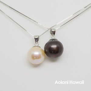Pearl Necklace Pendant with Sterling Silver Chain
