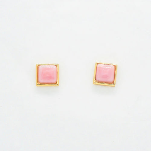 Queen Conch Shell Post Earring