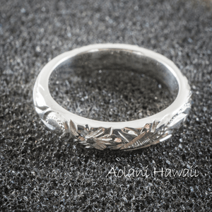 
            
                Load image into Gallery viewer, Platinum Hawaiian Ring - Hand Engraved (3mm width, Barrel style)
            
        