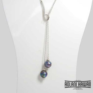 
            
                Load image into Gallery viewer, White or Black Pearl Necklace Pendant with Sterling Silver Chain
            
        