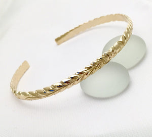 14K Gold Hawaiian Traditional Maile Design Open Bangle (4mm Barrel) - Aolani Hawaii - 4