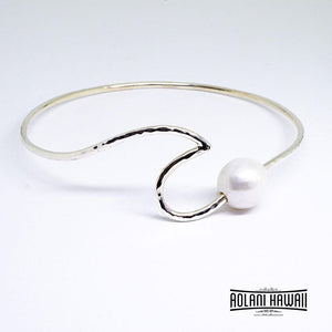Handmade Wave Sterling Silver Bracelet with Pearl