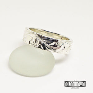
            
                Load image into Gallery viewer, Hawaiian Handmade Sterling Silver Ring with Diamond or Birth Stone
            
        