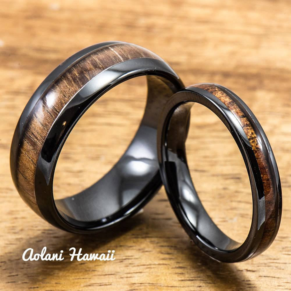Wood Rings Dark Black wooden wedding rings | Beachweddingtips.com