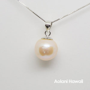 Pearl Necklace Pendant with Sterling Silver Chain