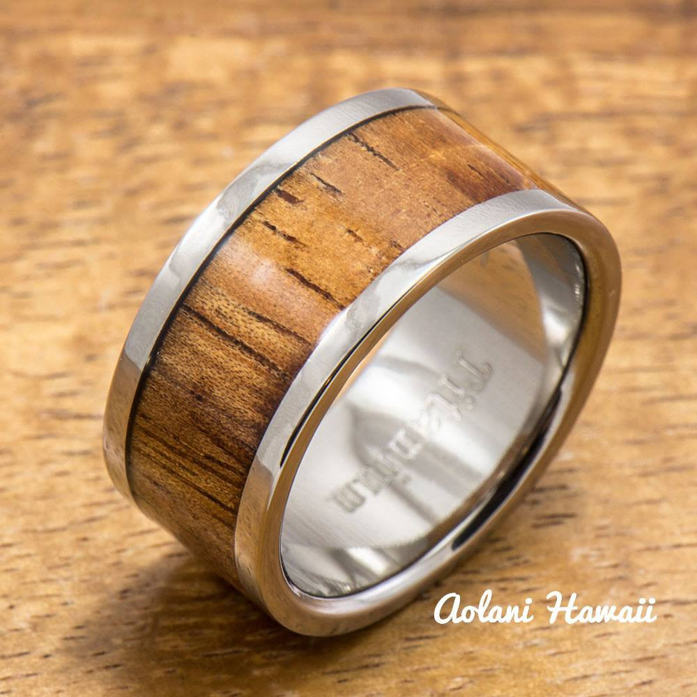 
            
                Load image into Gallery viewer, Hawaiian Koa Wood Titanium Ring (6mm - 12 mm width, Flat style) - Aolani Hawaii - 2
            
        